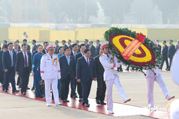 W-Lăng Bác 7.jpg