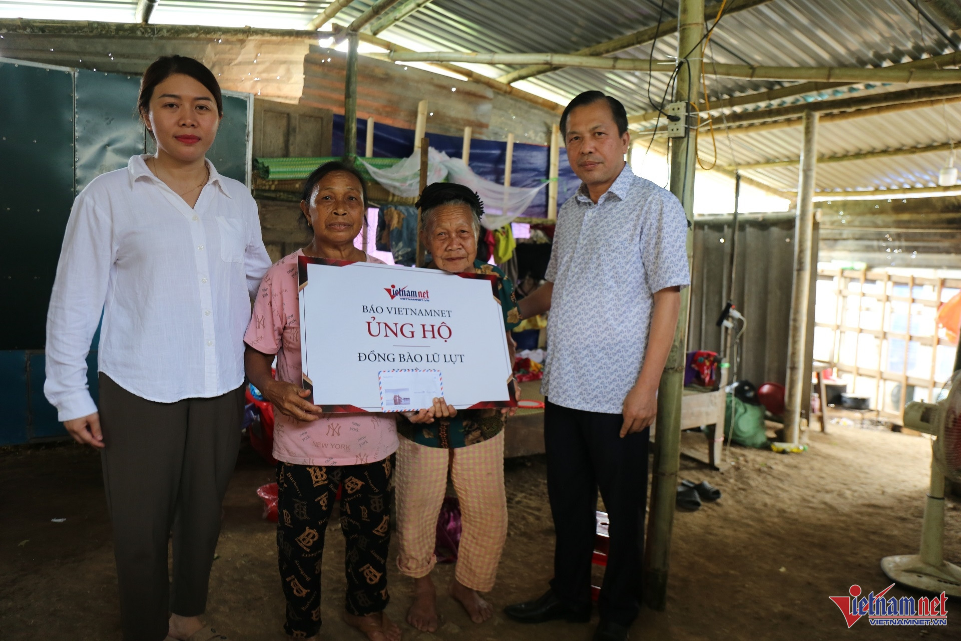 W-lũ lụt nghệ an.jpg