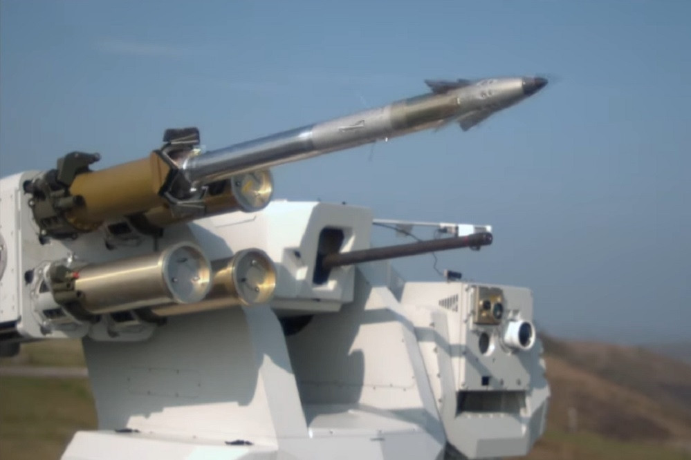 Cận cảnh tên lửa từng hạ gục trực thăng 'Cá sấu' Nga mà Ukraine mới được nhận