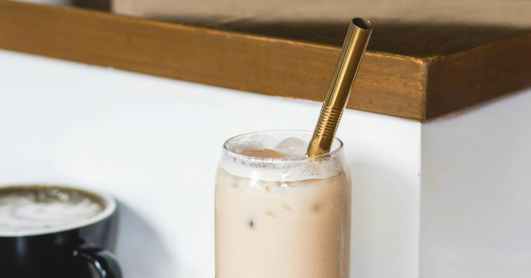 Cô gái hoại tử ngón chân vì đam mê loại đồ uống nhiều người thích