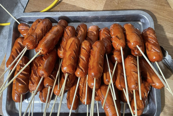 Hà Nội siết chặt quản lý an toàn thực phẩm xung quanh cổng trường