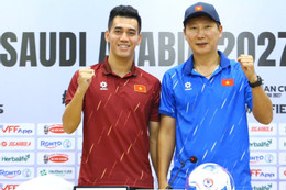 HLV Kim Sang Sik: Tuyển Việt Nam phải thắng và không được thủng lưới