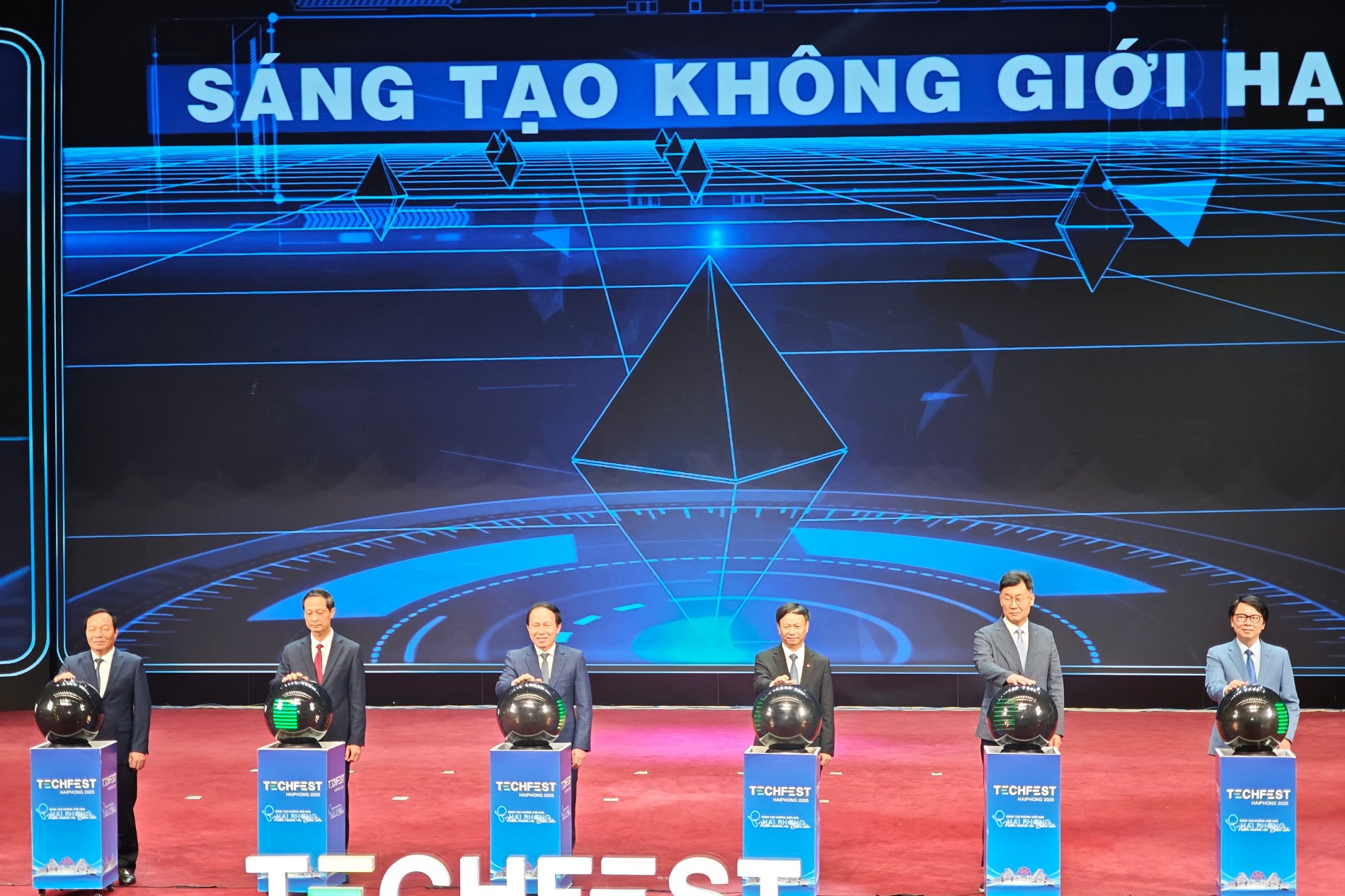 Techfest Hải Phòng 2025 - Sân chơi thúc đẩy đổi mới sáng tạo