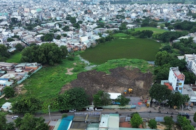 TPHCM quyết 'hồi sinh' ao cá ngập rác Tân Chánh Hiệp