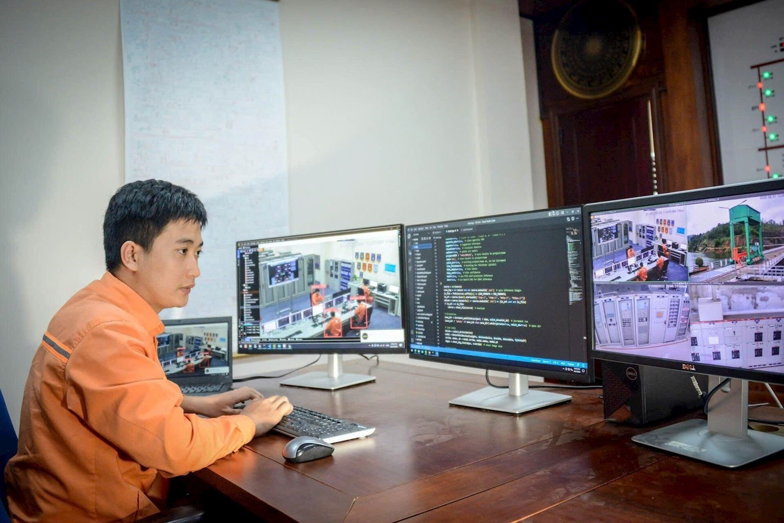 Từ một kỹ sư trẻ đến biểu tượng đổi mới của EVNGENCO1