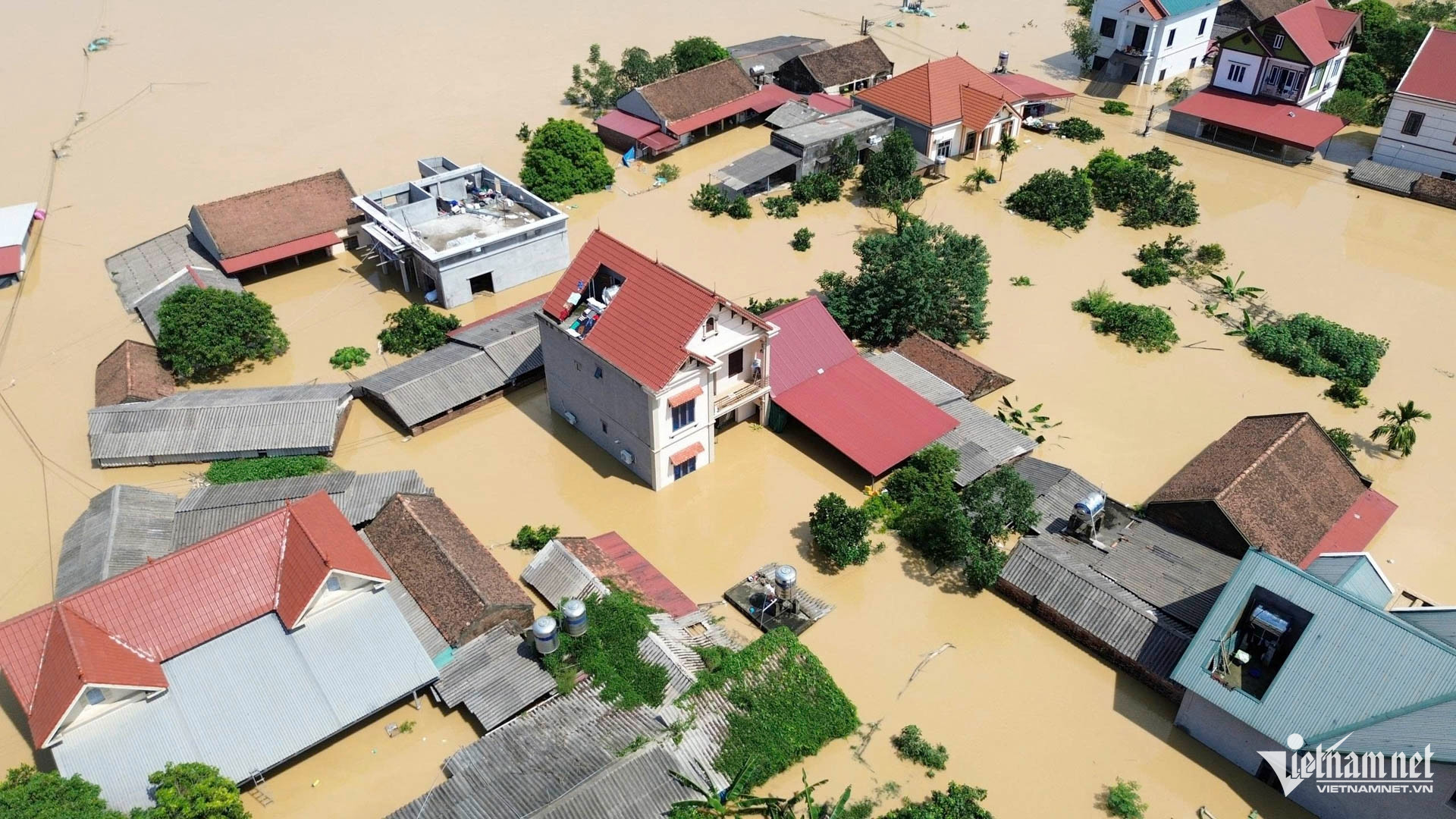 W-đắp đê bắc ninh_7.JPG.jpg