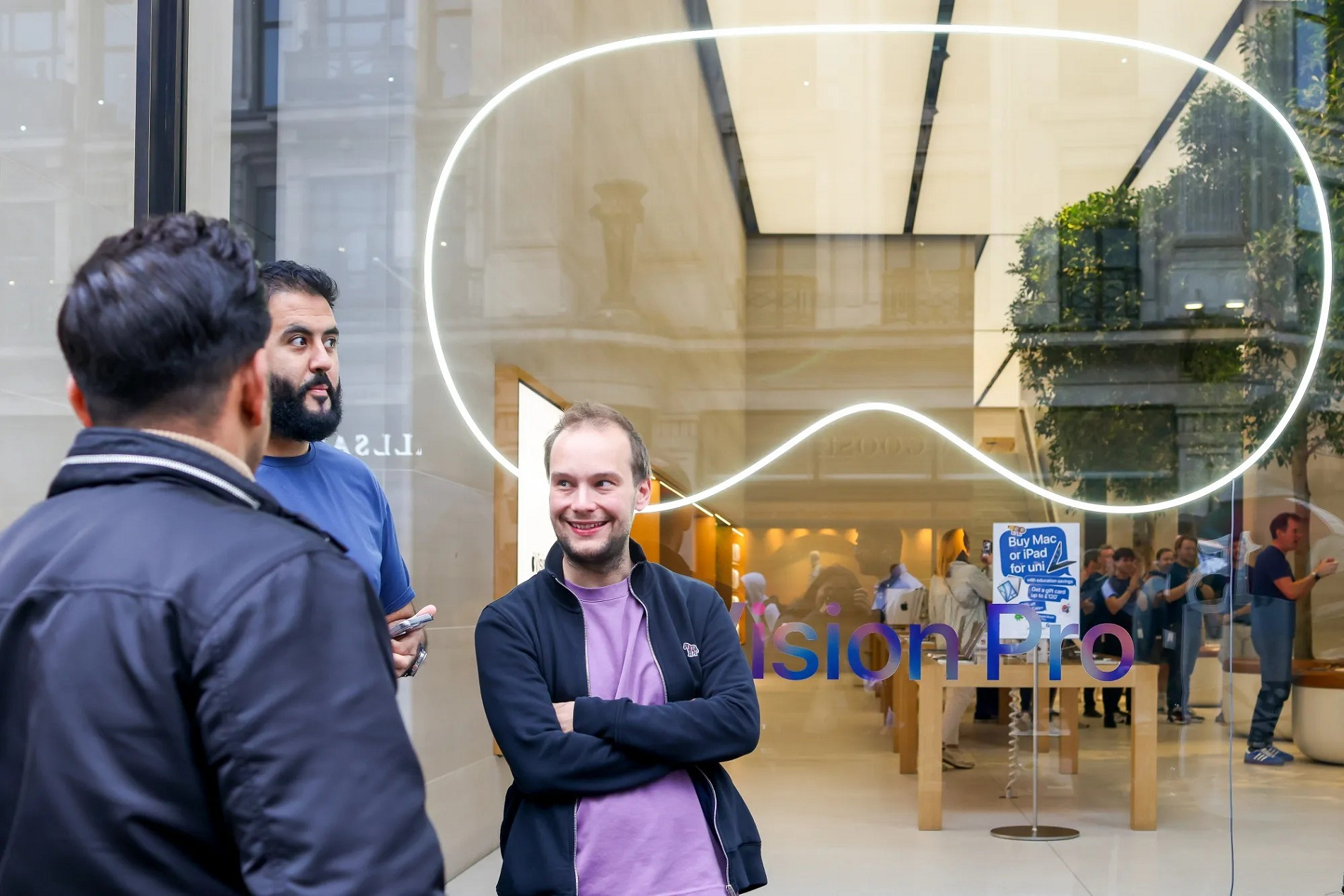 apple bloomberg