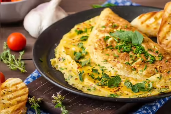 Có nên thường xuyên ăn bánh mì trứng vào bữa sáng?