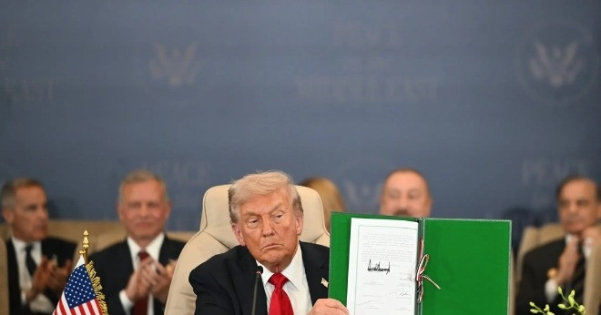 Ông Trump ký thỏa thuận hòa bình Gaza, đưa ra tầm nhìn về Trung Đông