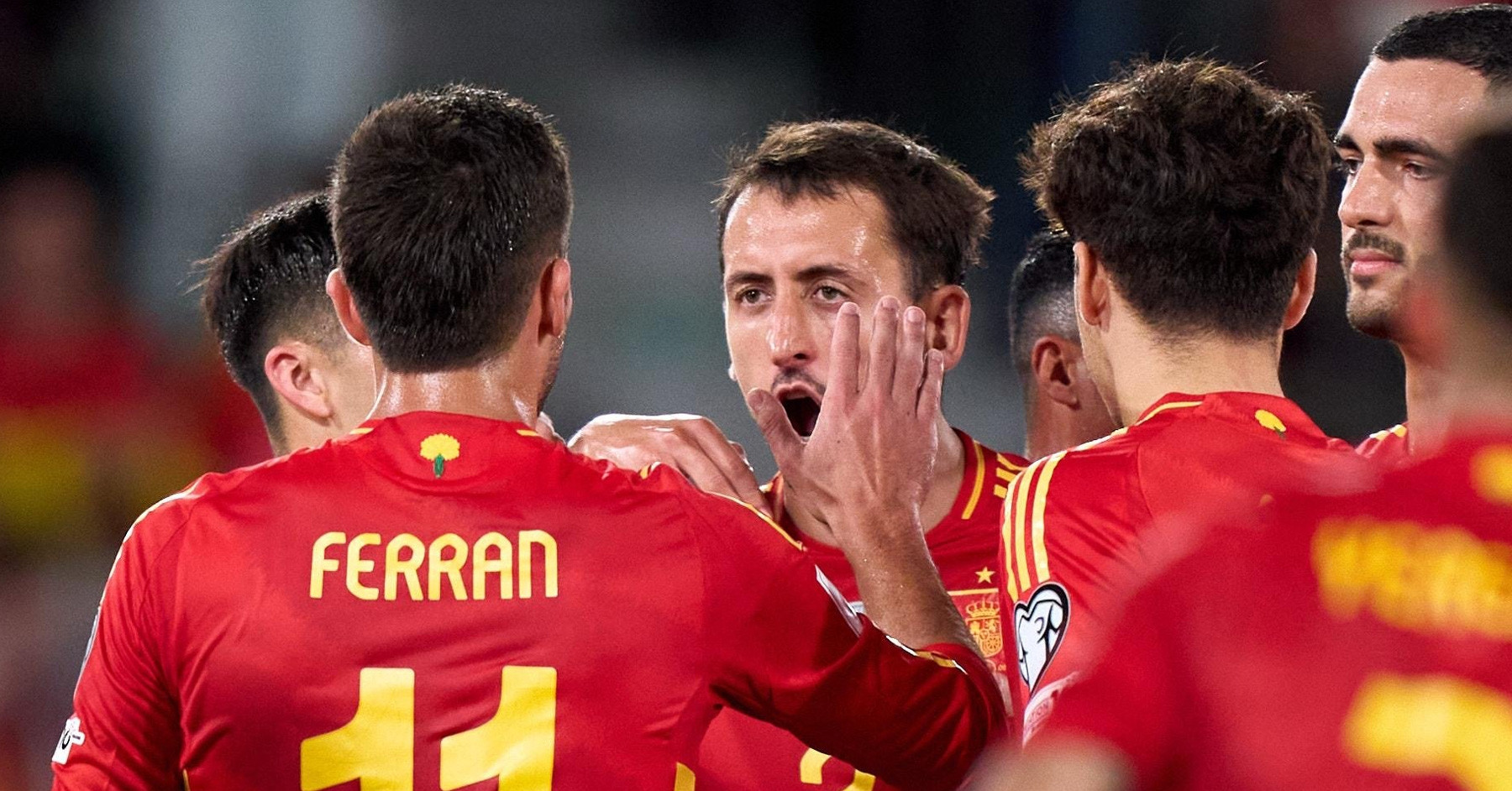 Tây Ban Nha: Đội tuyển đến từ hành tinh khác