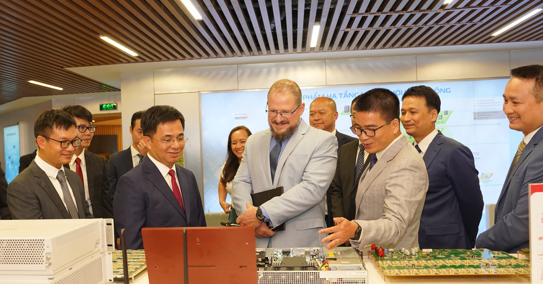 Thiết bị 5G của Viettel ngang tầm với các nhà cung cấp hàng đầu thế giới