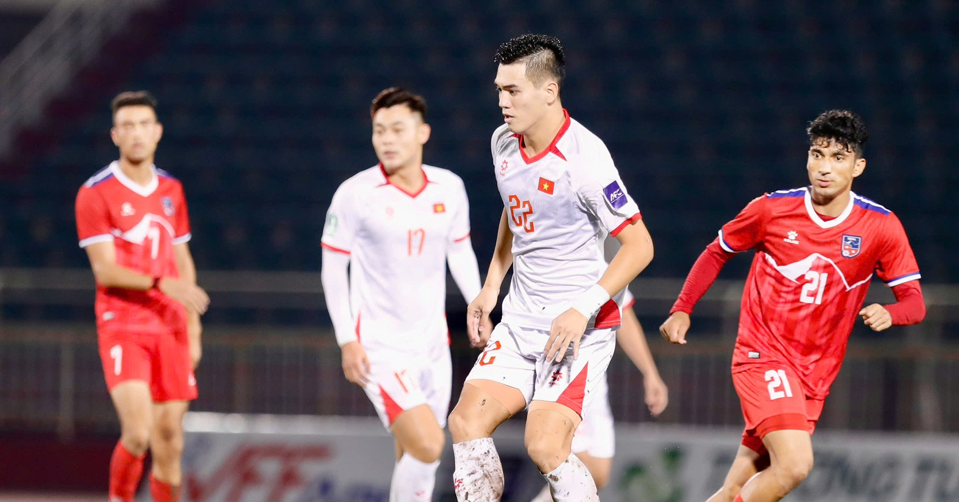 Tiến Linh nói rõ lý do tuyển Việt Nam thắng nhọc Nepal