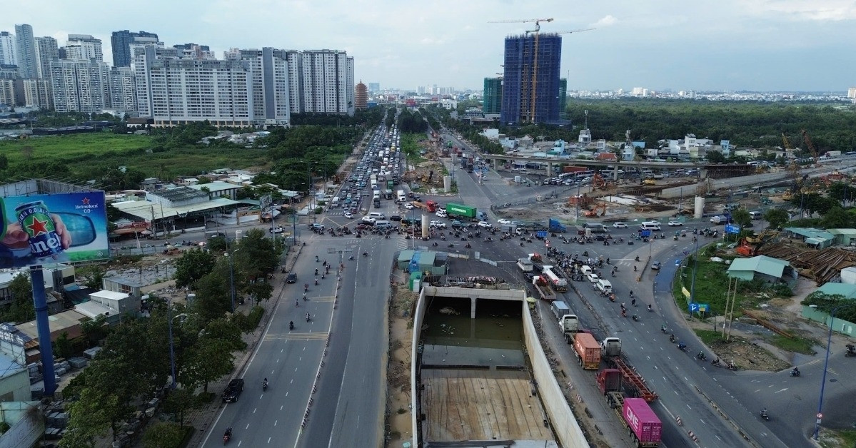 TPHCM ứng dụng AI để tự động cảnh báo ùn tắc ở dự án nút giao An Phú và Tân Vạn