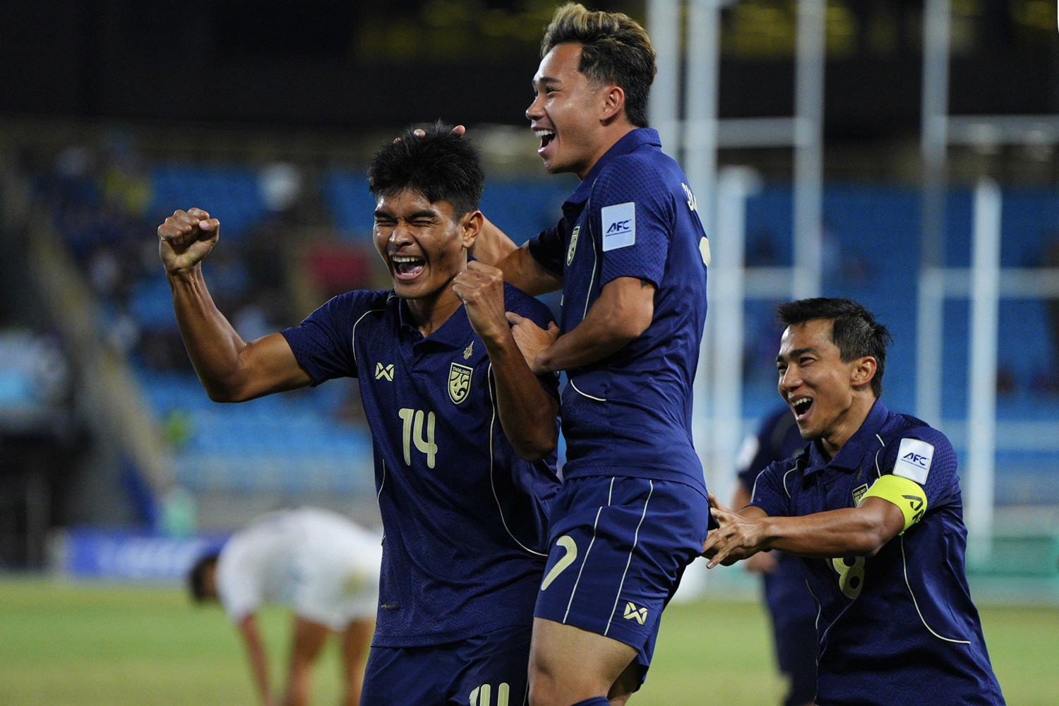 Supachok chói sáng, Thái Lan thắng kiểu tennis