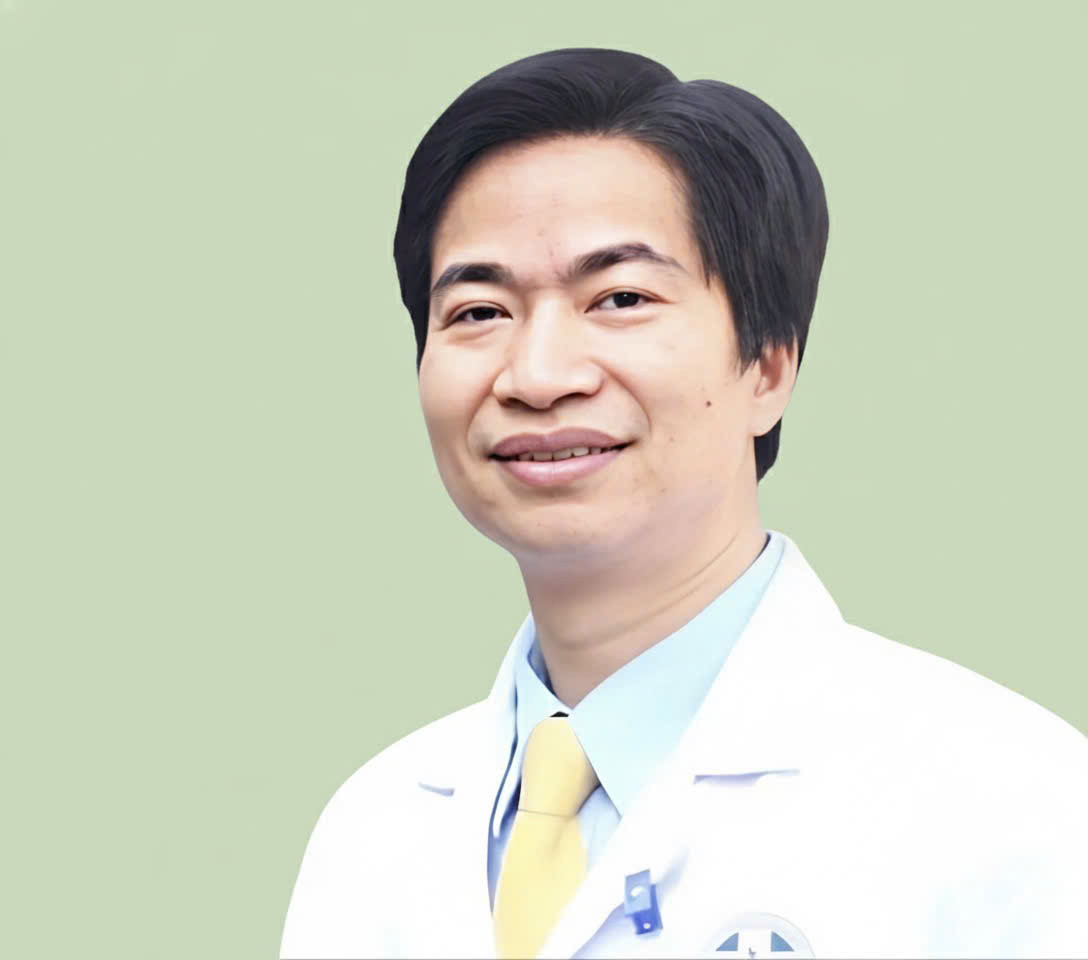 ung vien giao su.jpg