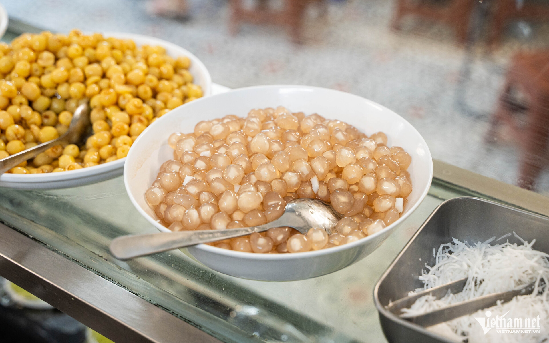 W-quán chè mười sáu hà nội.jpg