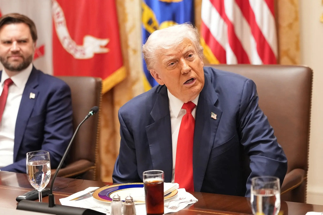 14dc shutdown 01 wcpk superJumbo.jpg