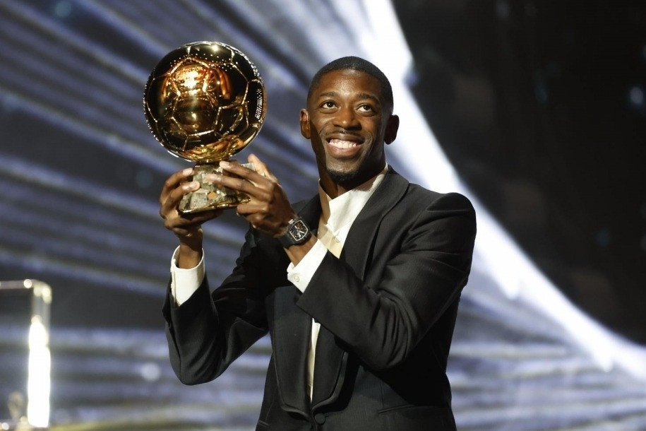 Dembele đòi PSG tăng lương sau khi giành Quả bóng vàng 2025