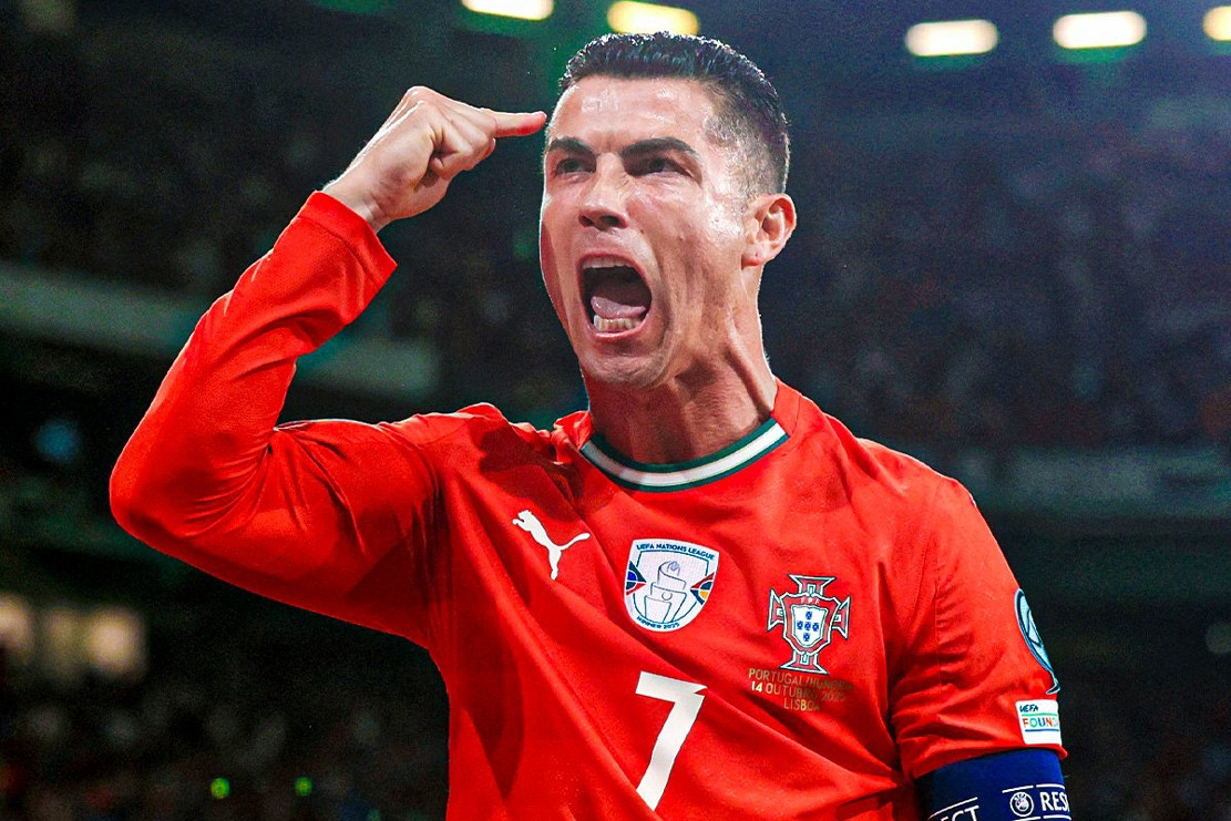 Ronaldo lập cú đúp, Bồ Đào Nha vẫn rơi chiến thắng phút chót