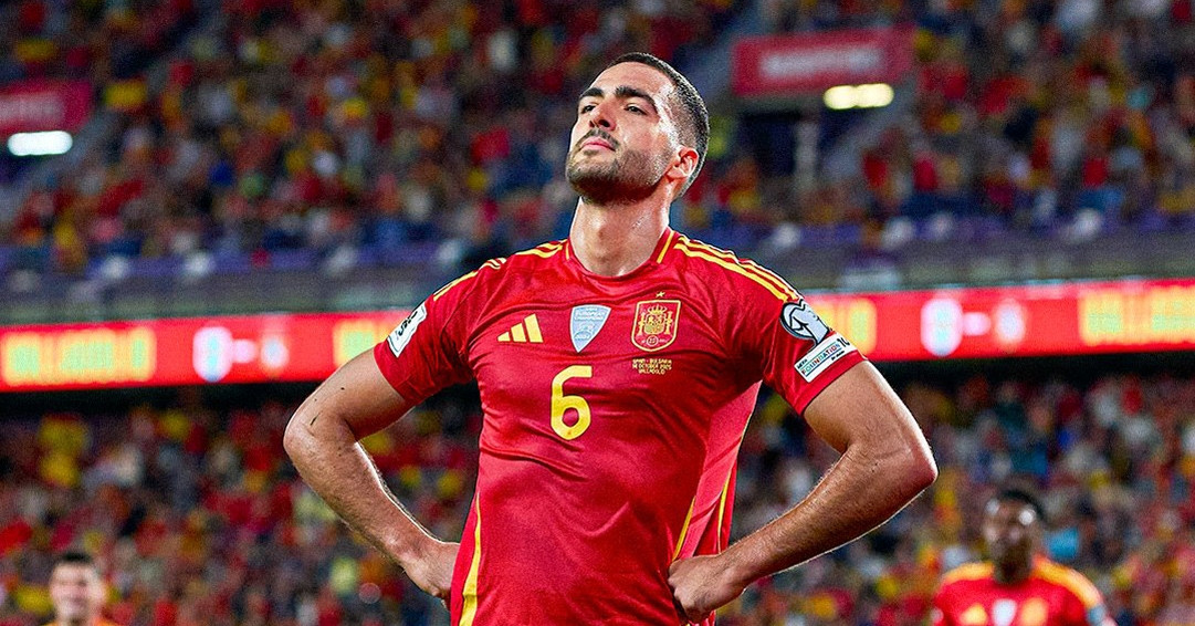 &amp;apos;Sao&amp;apos; Arsenal ghi bàn khó tin, Tây Ban Nha đè bẹp Bulgaria