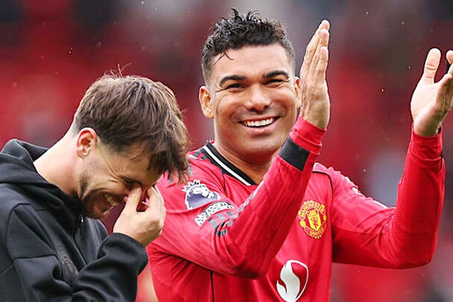 Sếp lớn MU có hành động bất ngờ với Casemiro