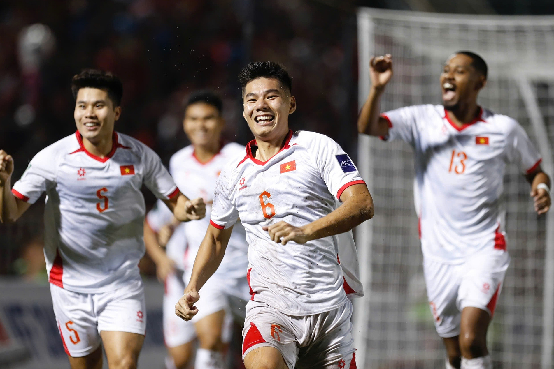 Tuyển Việt Nam nhận tin cực vui từ FIFA sau 2 trận thắng Nepal