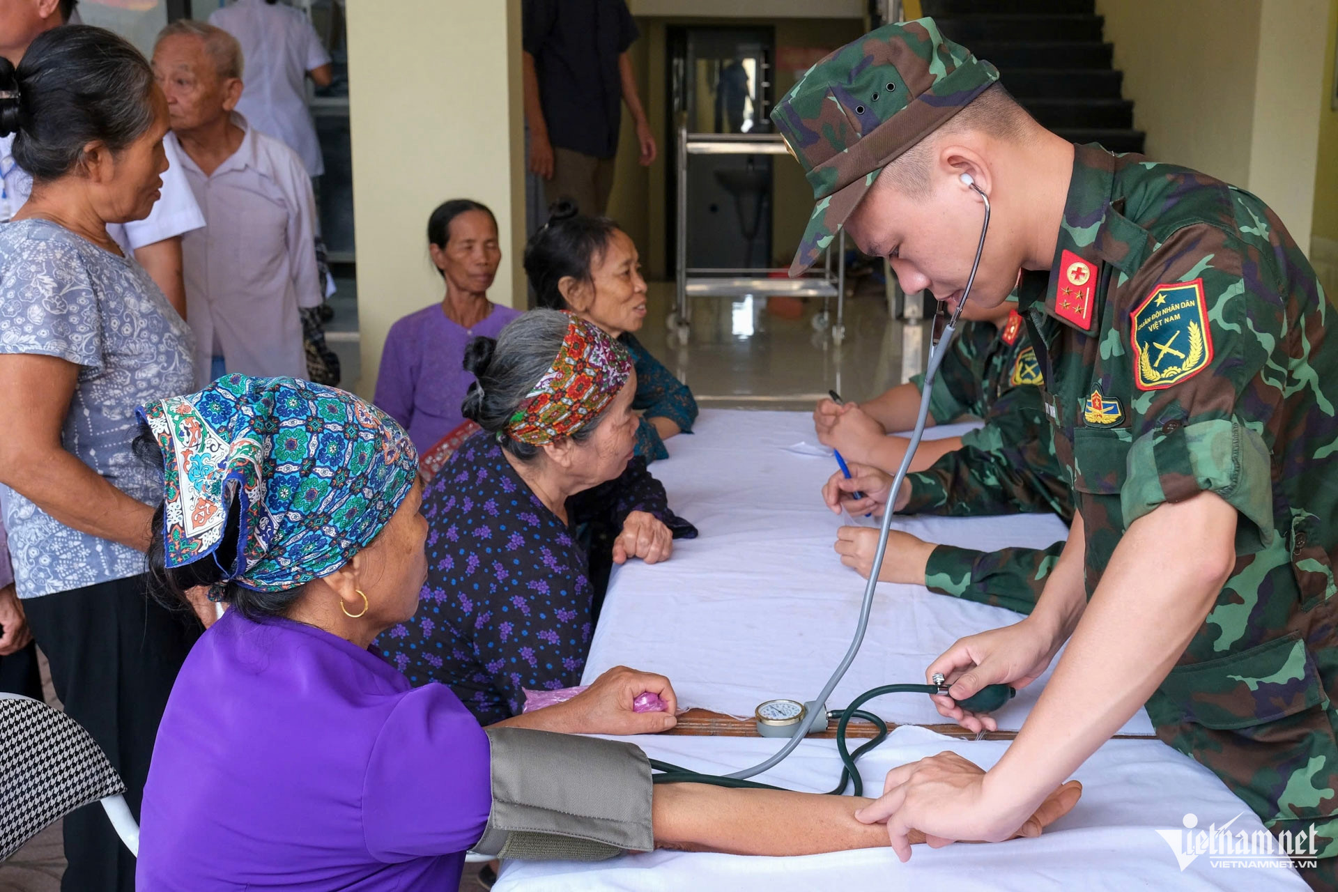 W-dọn dẹp sau bão lũ ở Bắc Ninh_5.JPG.jpg