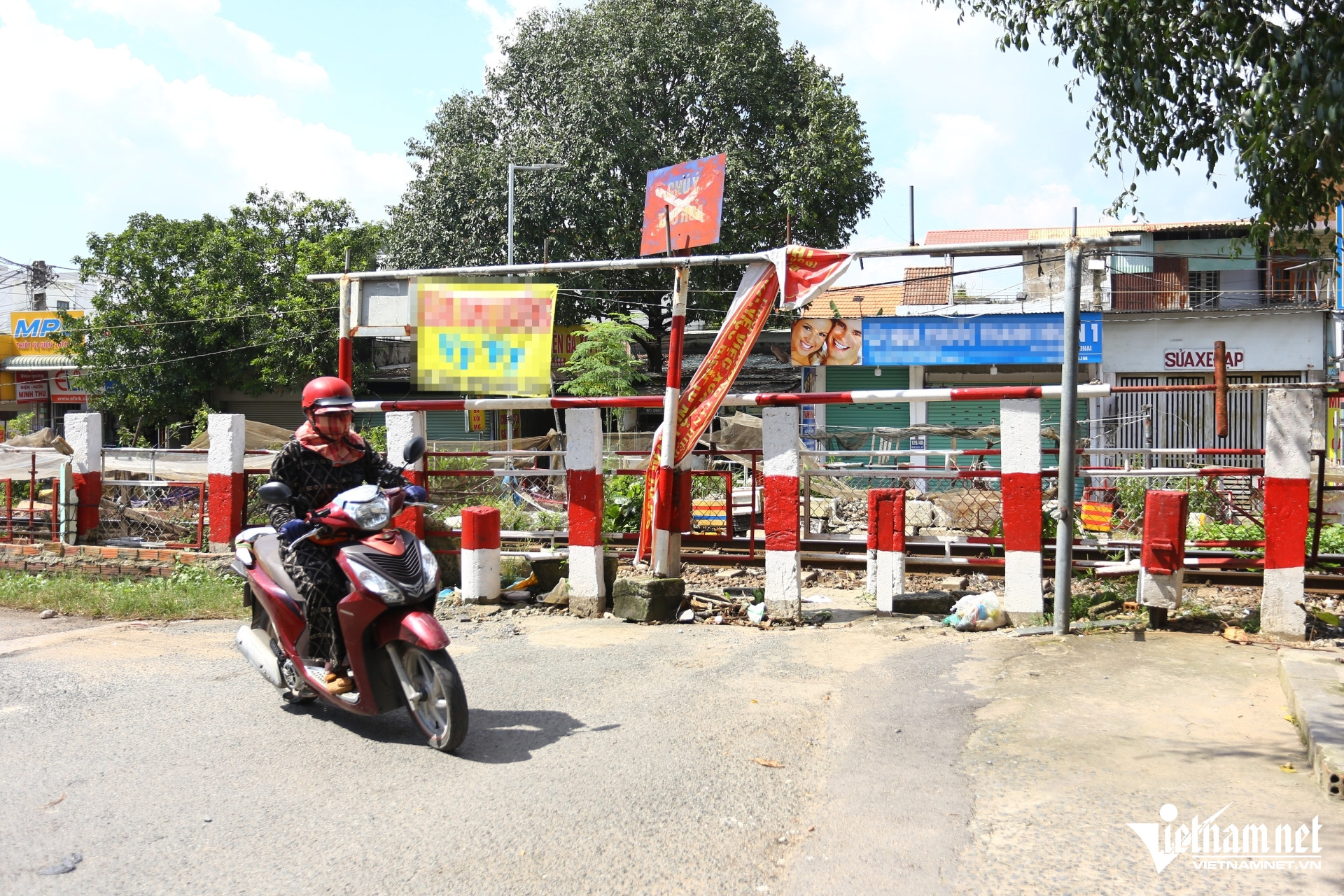W-duong tau.jpg
