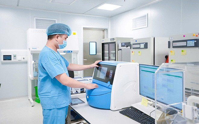 Sàng lọc phôi loại bỏ bệnh mắt di truyền trước sinh