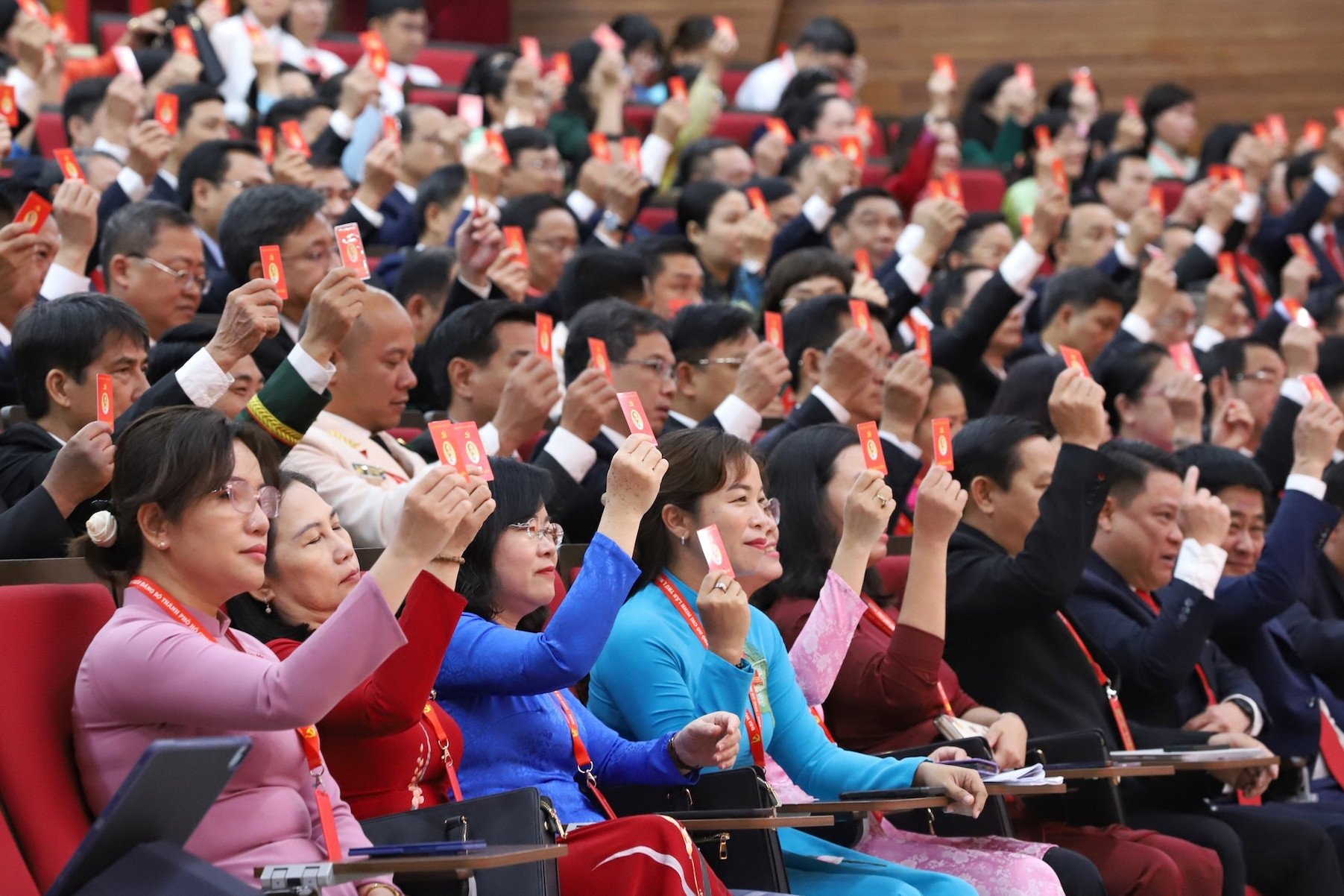 “Đức – Sức – Tài” và bốn “không”: Thước đo cán bộ trong kỷ nguyên vươn mình