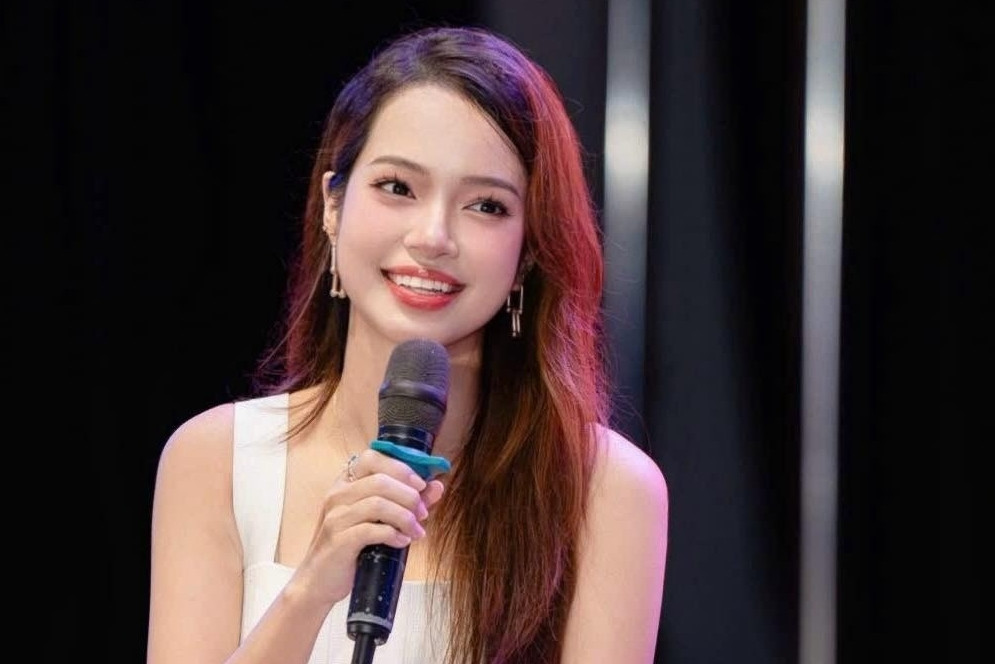 Hà Thảo Trang - BTV trẻ nhất Vietnam Today trên VTV là ai?