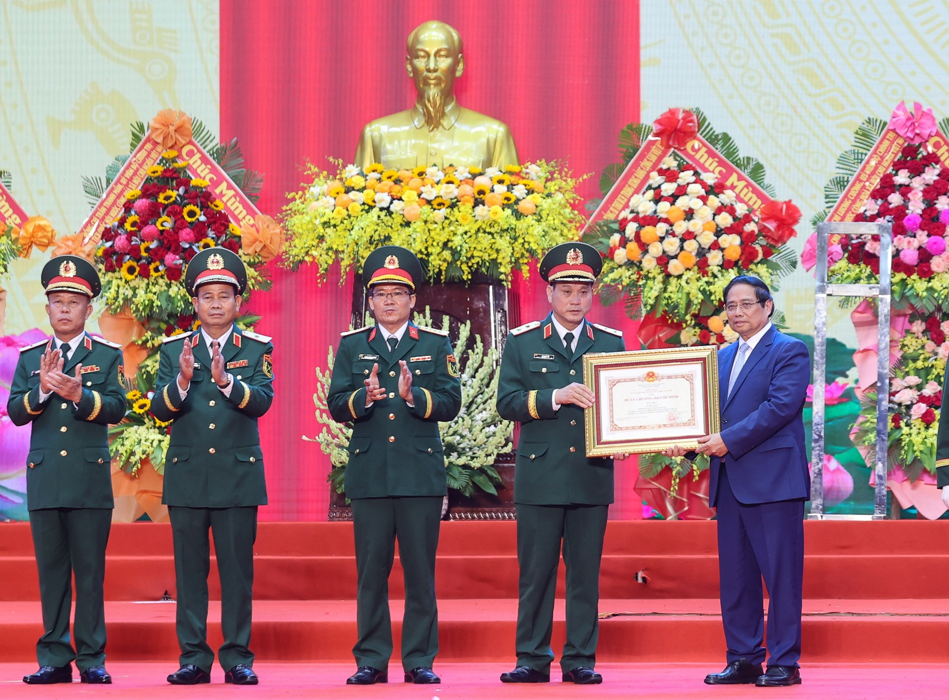 img3268 17606172436391245047746.jpg