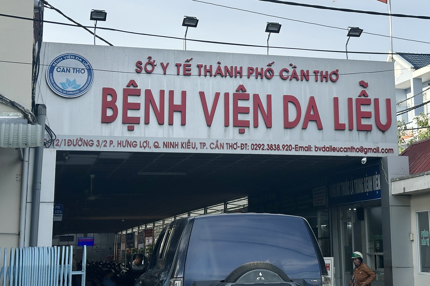 Khởi tố vụ án làm giả con dấu, tài liệu tại Bệnh viện Da liễu TP Cần Thơ