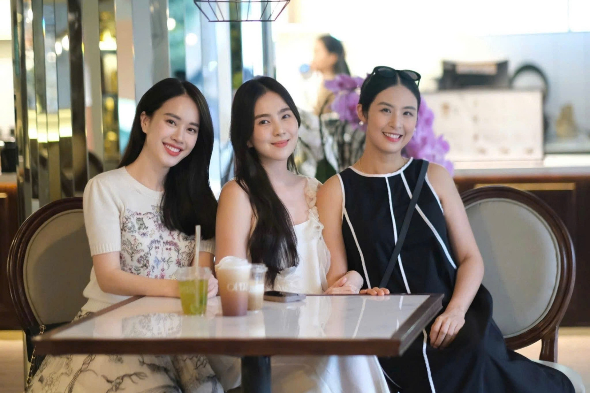 MC Mai Ngọc giản dị vẫn xinh đẹp, niềm vui của Cục trưởng Xuân Bắc