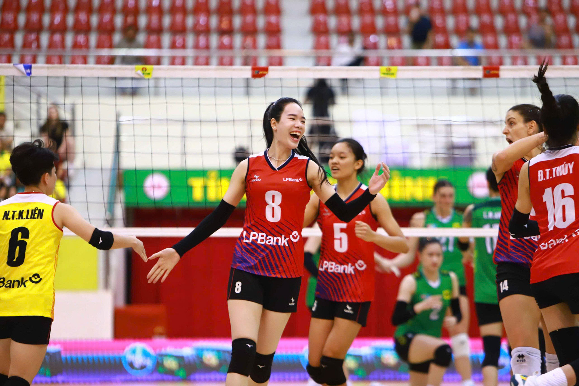 ninh binh vtv binh dien long an.jpg