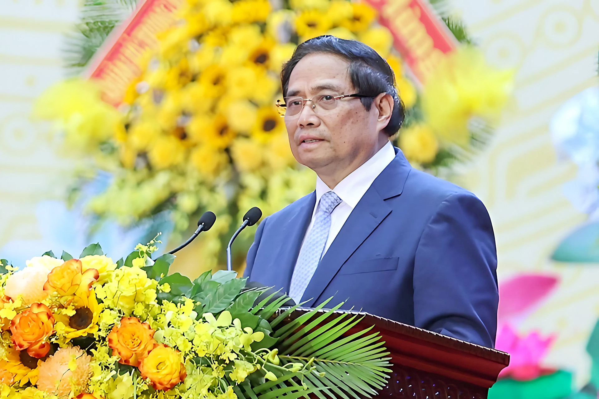 Thủ tướng yêu cầu Quân khu 5 phải làm tốt công tác dân vận, dân tộc, tôn giáo