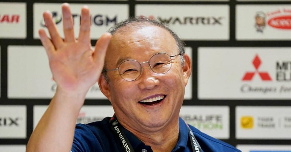 Tuyển Indonesia đặt mục tiêu mới, HLV Park Hang Seo được gọi tên