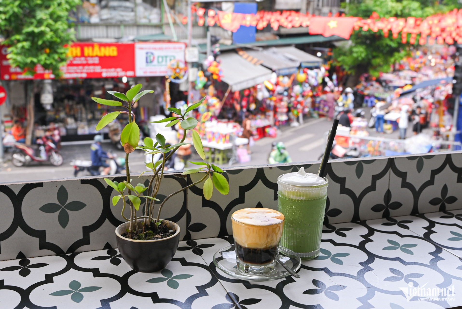 W-cà phê ngõ nhỏ hà nội 7.JPG.jpg