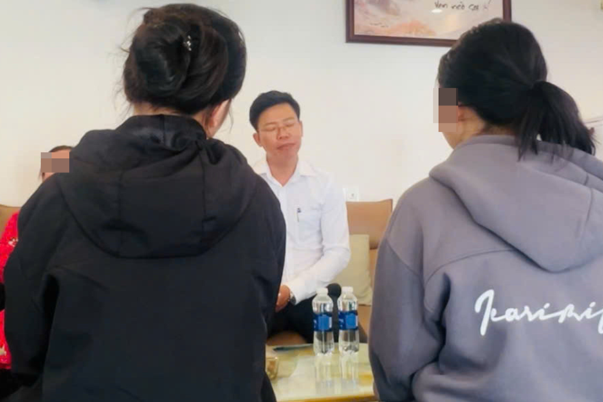 Bắt tạm giam người cha bị tố cáo hiếp dâm hai con gái