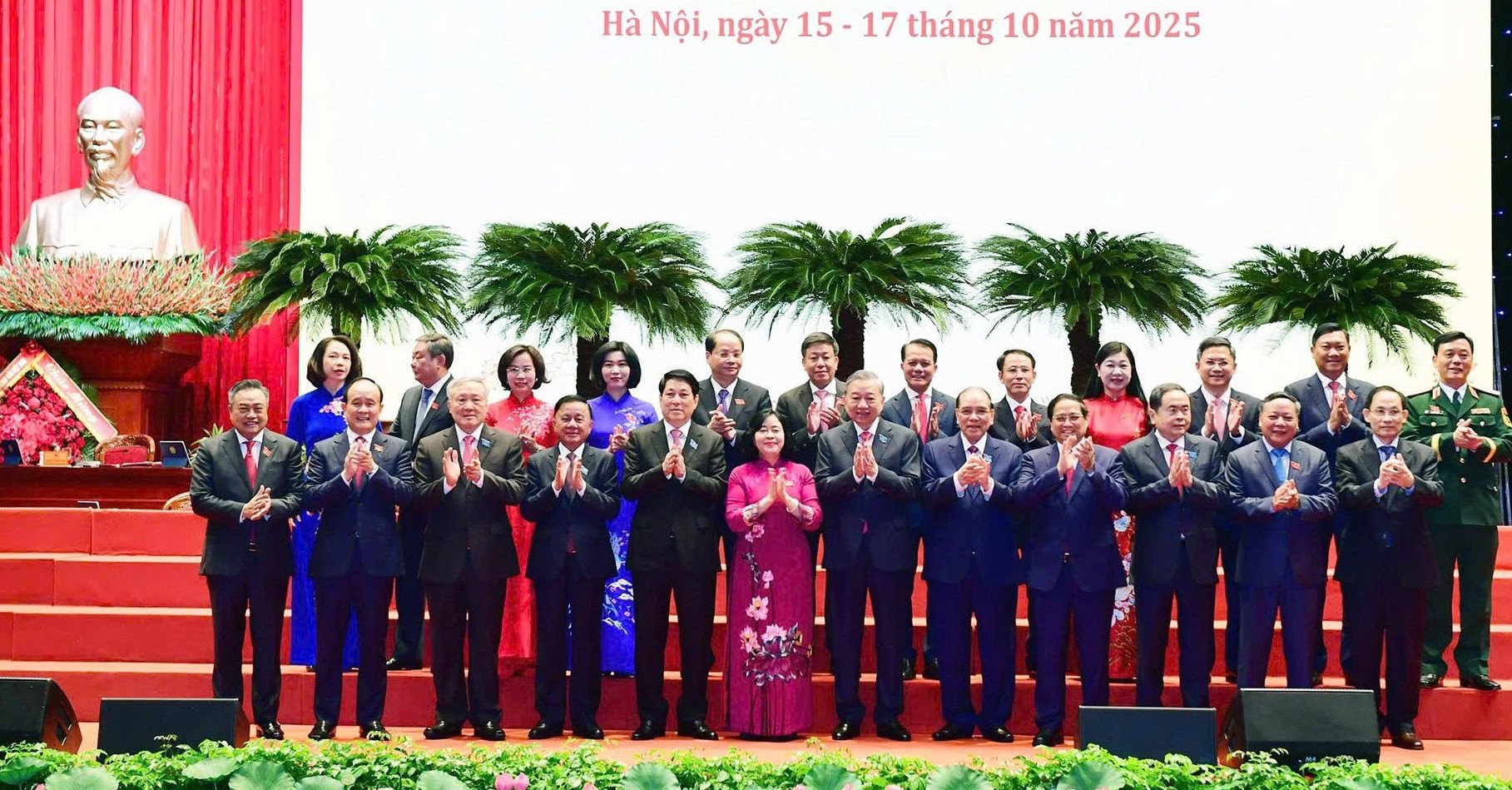 Bộ Chính trị, Ban Bí thư: Tiếp tục bố trí cán b...