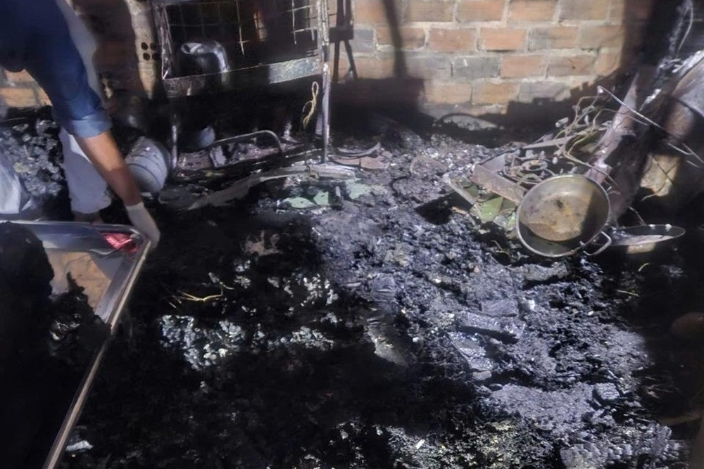 Cháy nhà lúc rạng sáng, cảnh sát phát hiện 1 người đàn ông tử vong