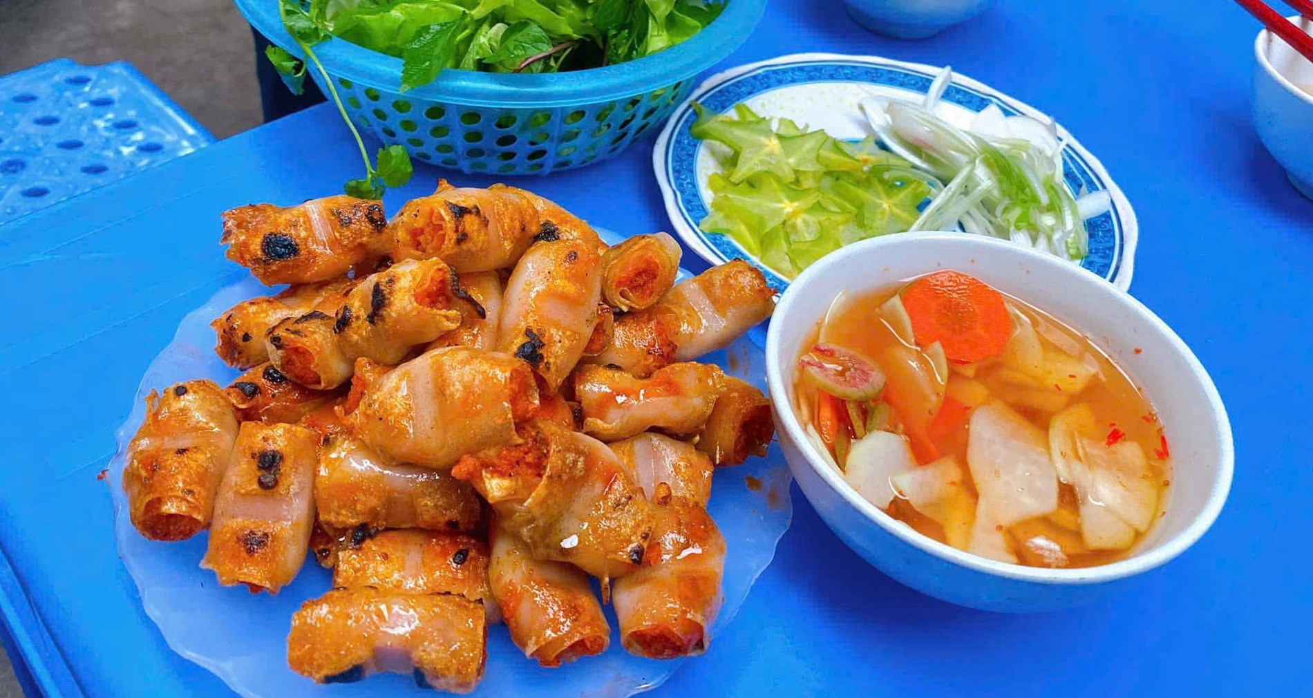 Đặc sản Thanh Hóa nướng than thơm nức, khách Hà Nội đặt