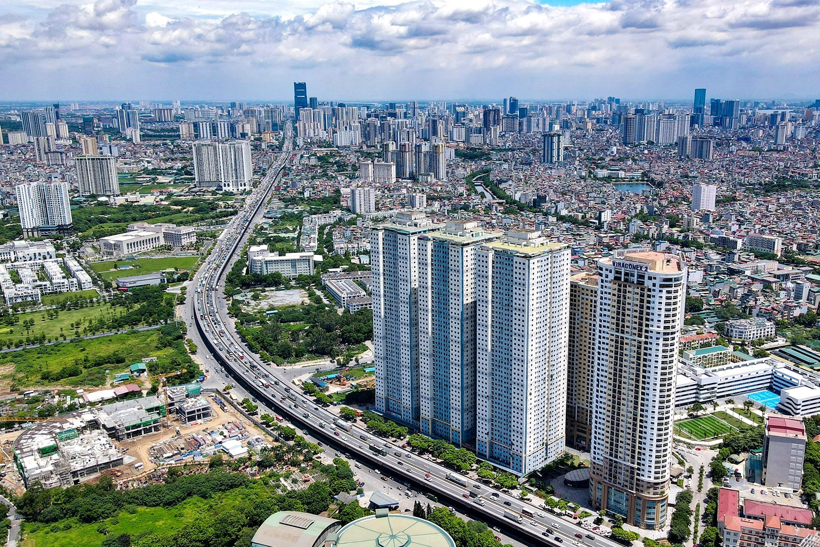 Giải ‘cơn khát’ nhà ở vừa túi tiền: Mức giá bao nhiêu là hợp lý?