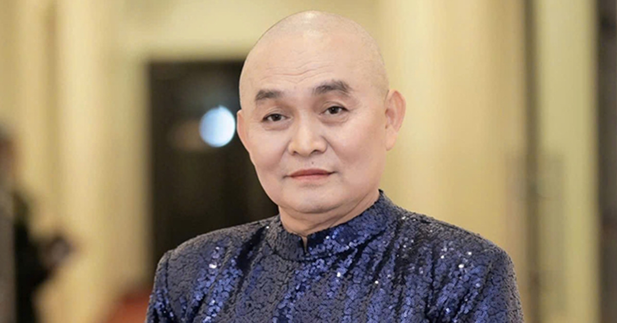 Trương Ngọc Ánh thân mật bên người đàn ông lạ, ...