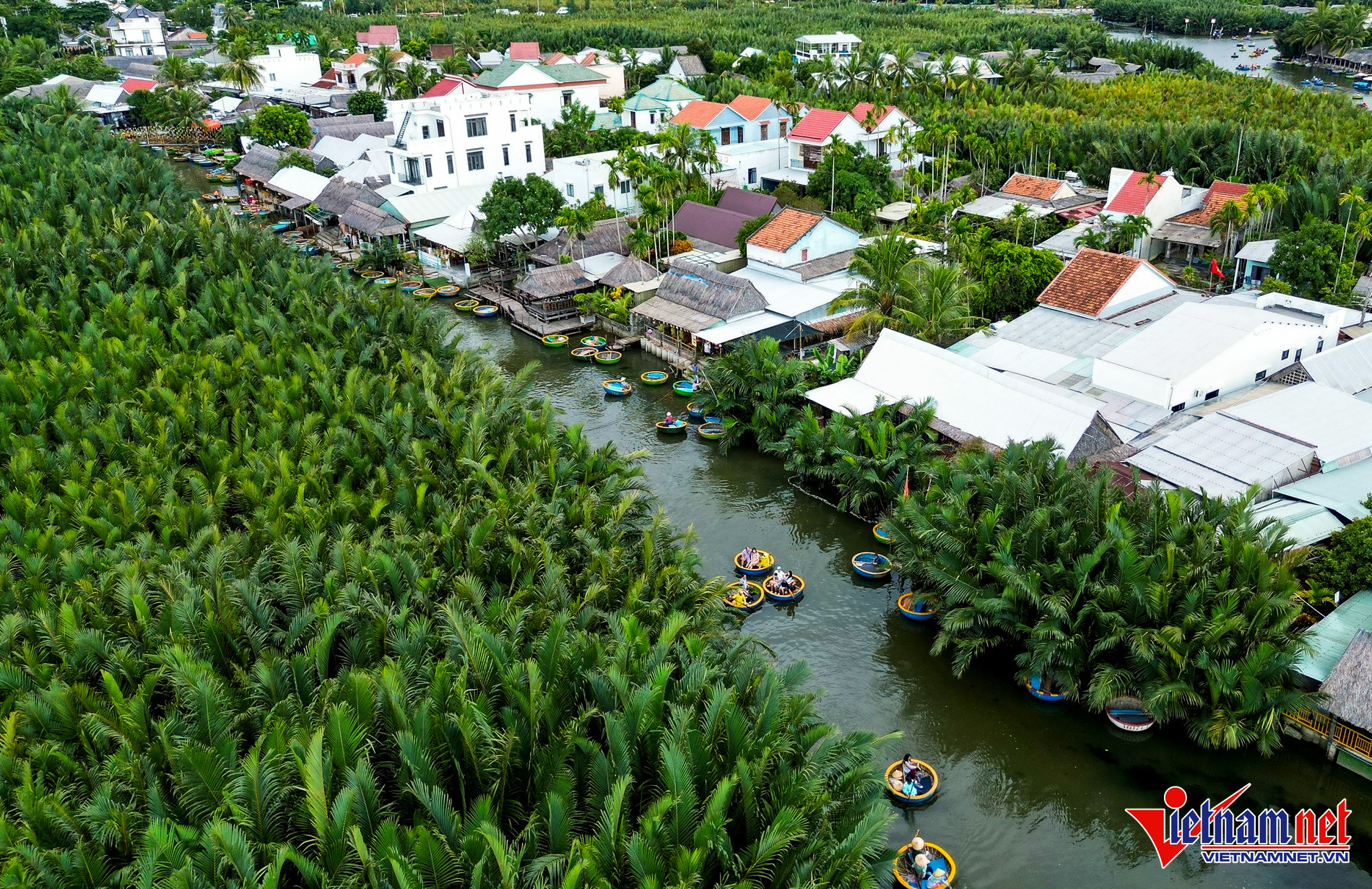 w anh 9jpg 3532.jpg