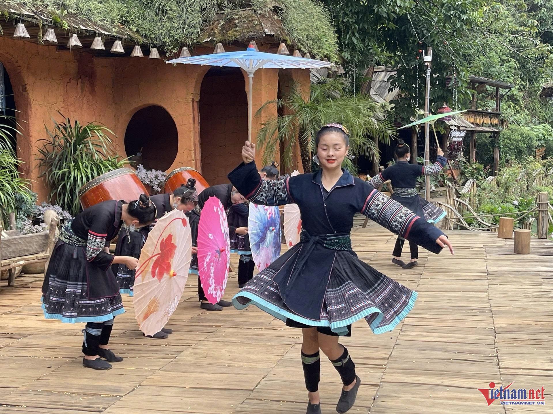 W-anh bai 2 thnag 10.jpg