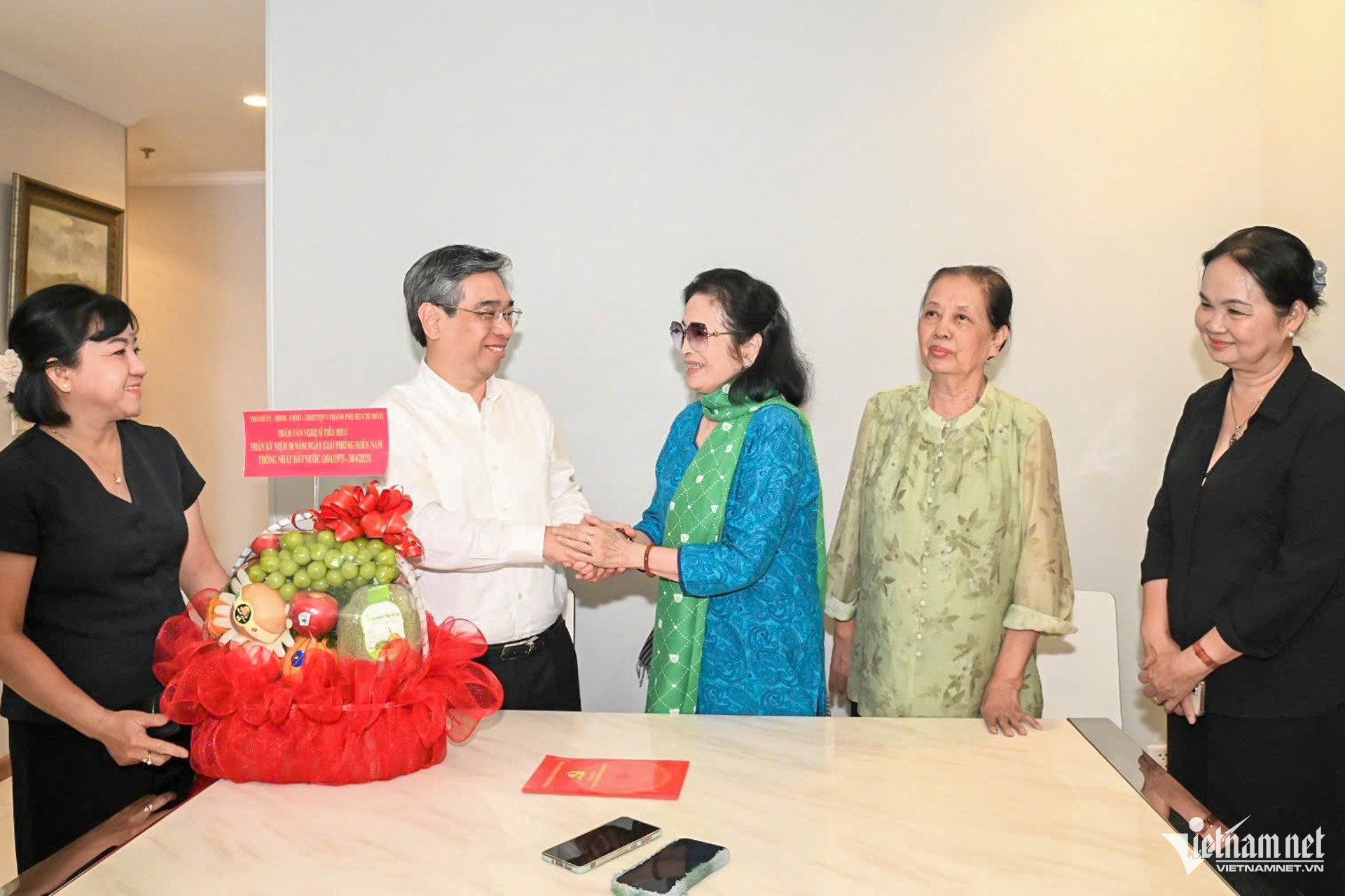 W-nghệ sĩ TPHCM 24.jpg