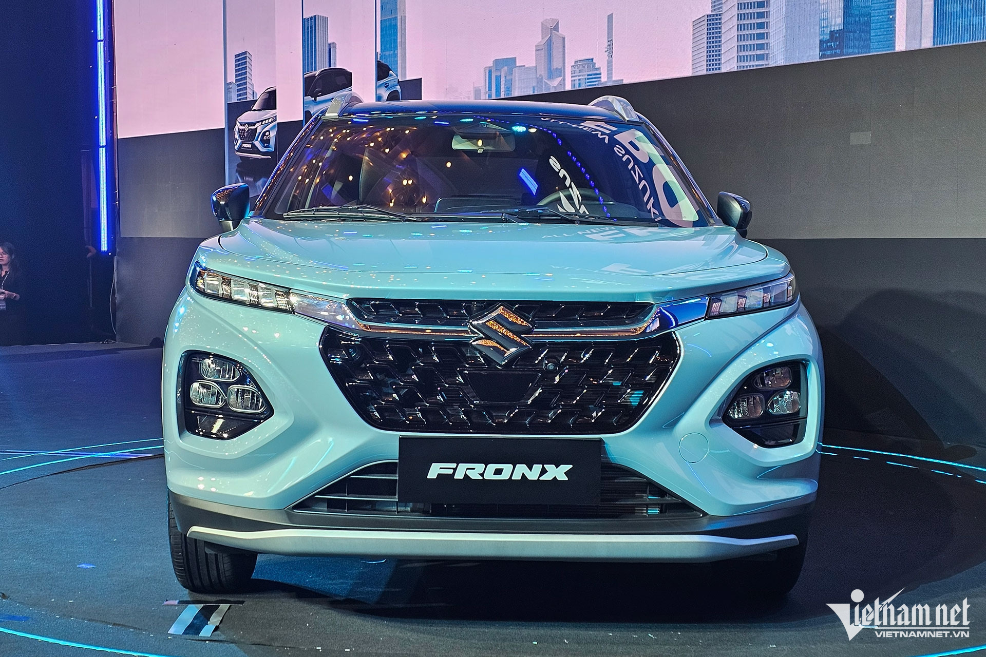 W-Suzuki Fronx 2025 Vietnamnet (3).jpg