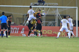 ha noi vs ninh binh 2.jpg