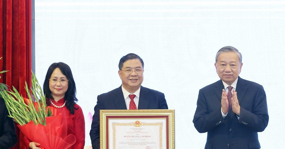 Tổng Bí thư Tô Lâm: Văn phòng Trung ương Đảng cần đóng vai 'nhạc trưởng'